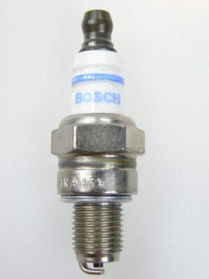 Świeca zapłonowa BOSCH USR7AC | STIHL